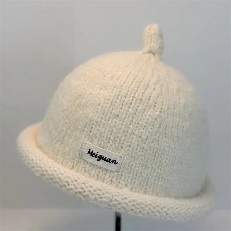 Women's Winter Knit Beanie with Turned-up Brim