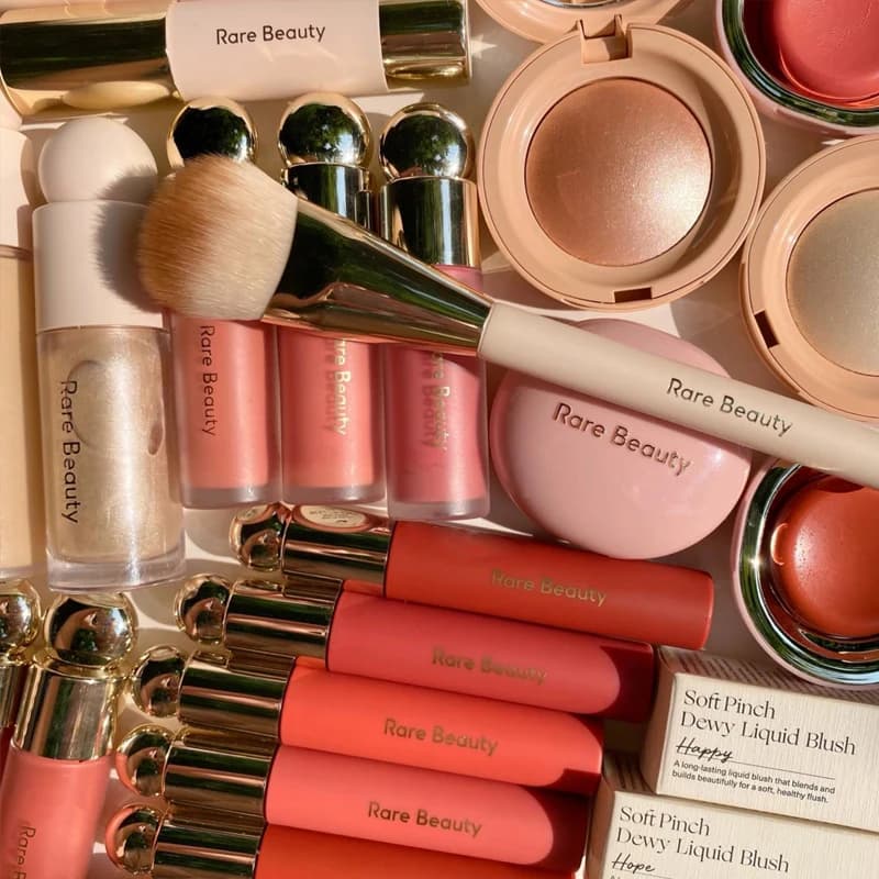 Rare Beauty Lipstick Easy To Apply Blush Brightening Highlighter Hydrating Bronzing Liquid To Enhance Facial Details Cosmetics