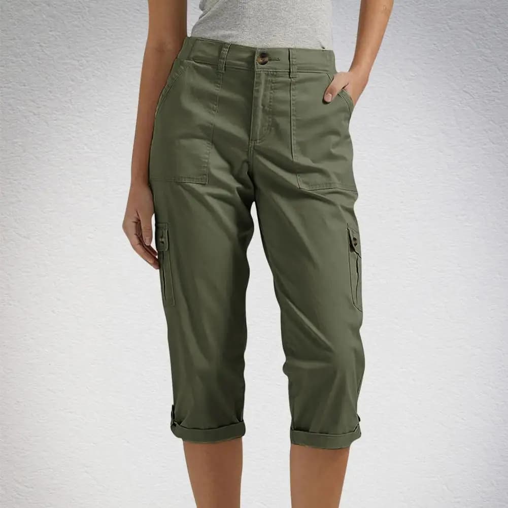 Women's Mid-Rise Cropped Cargo Capri Pants