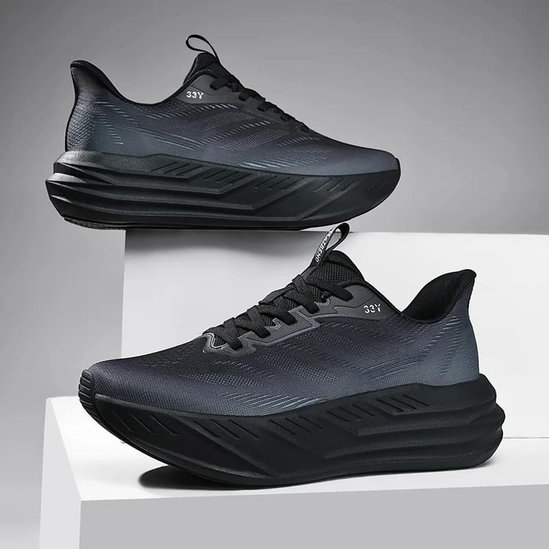 Black / 39