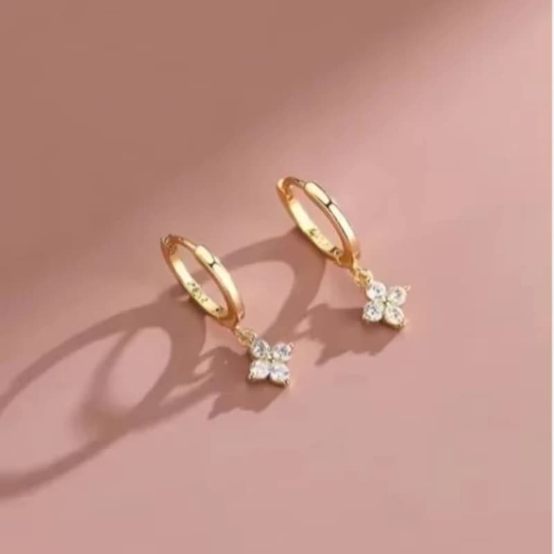 Crystal Four Leaf Flower Gold Stainless Steel Bracelet