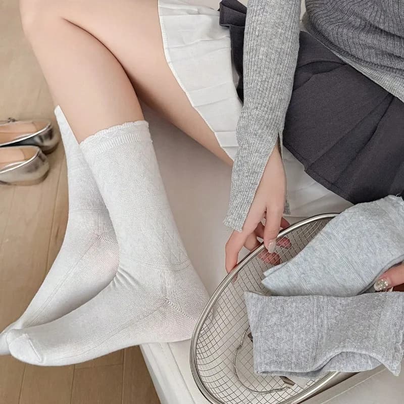 Women's White Cotton Lace Casual Socks