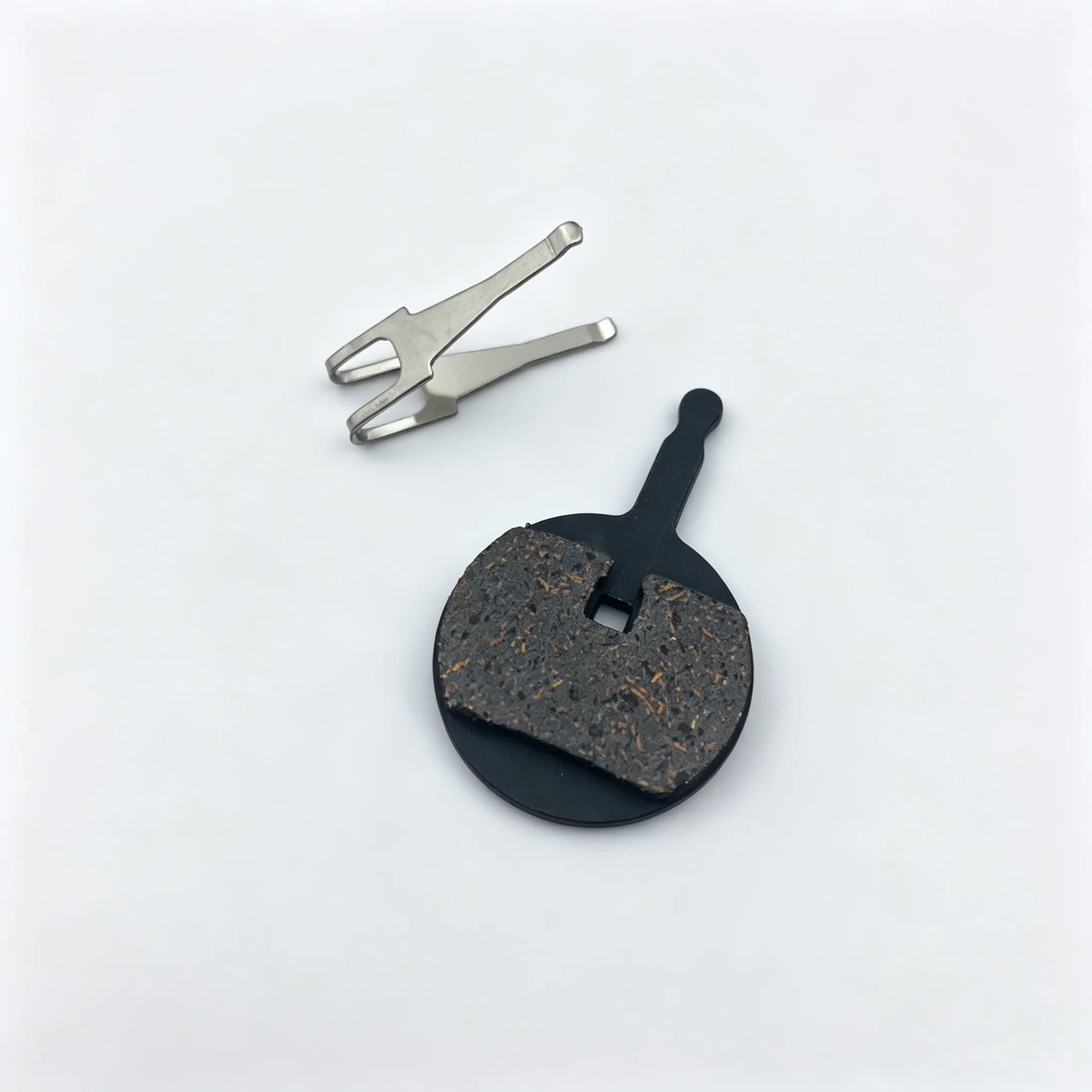 Semi-Metallic Hydraulic Disc Brake Pads