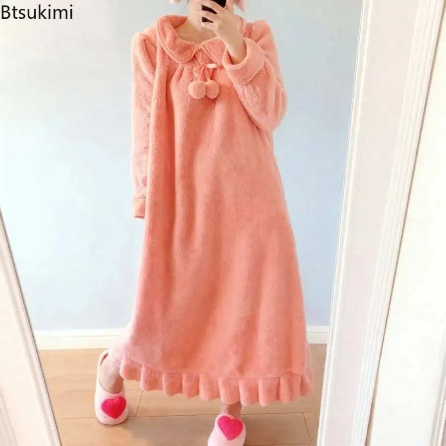 Women's Thick Flannel Long Sleeve Nightgown