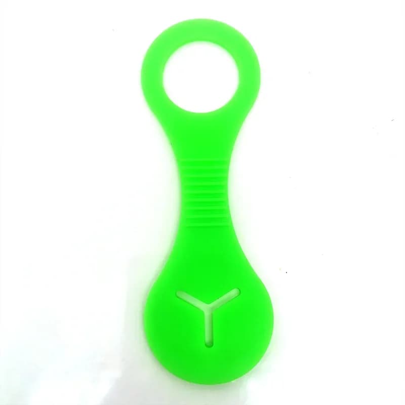 Hands-Free Poop Bag Dispenser Clip