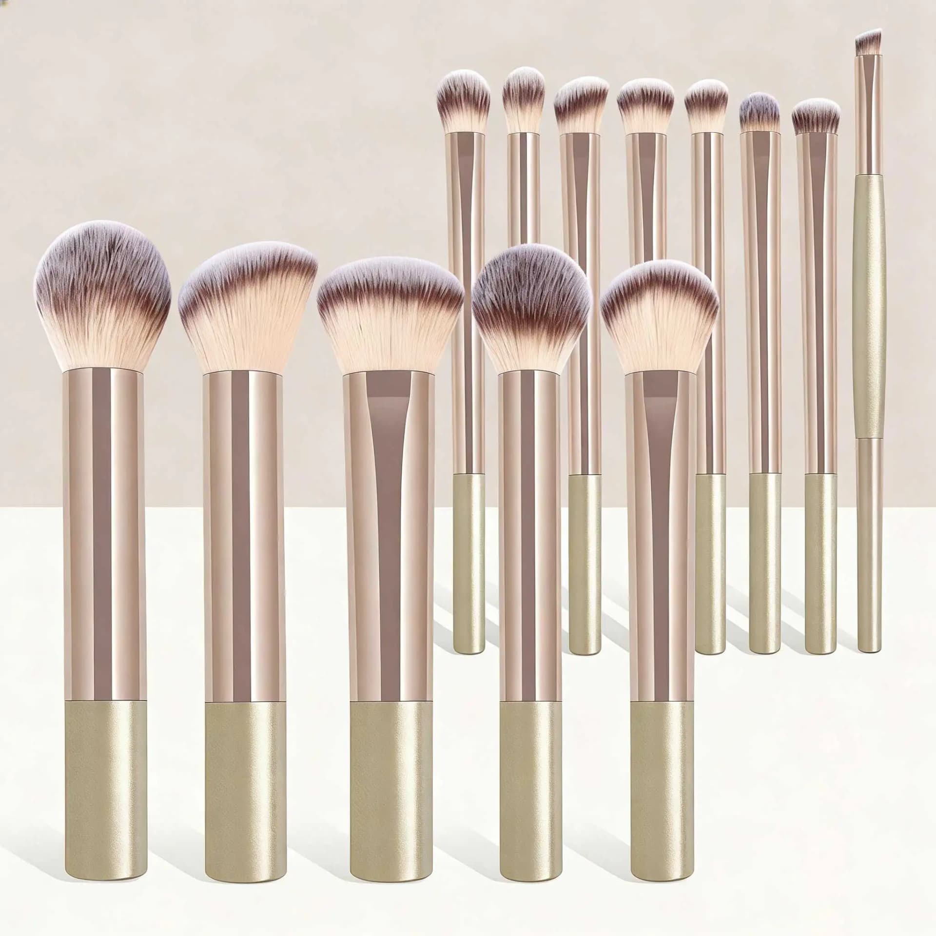 Makeup Brush Set with Bag and Air Puff