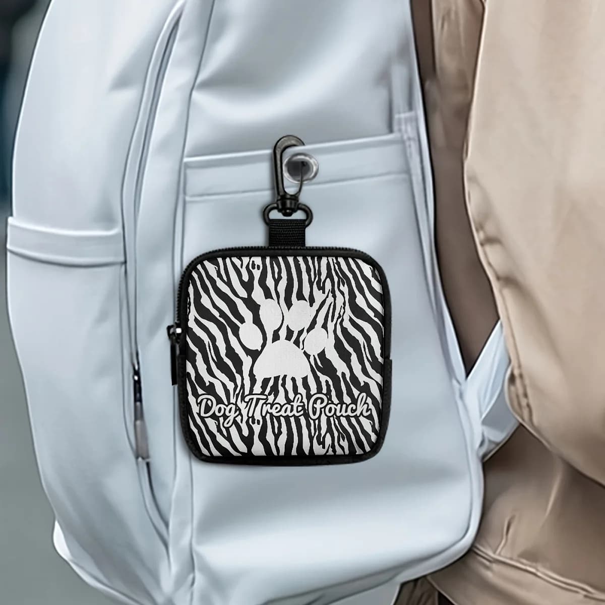 Pet Treat Training Pouch with Clip