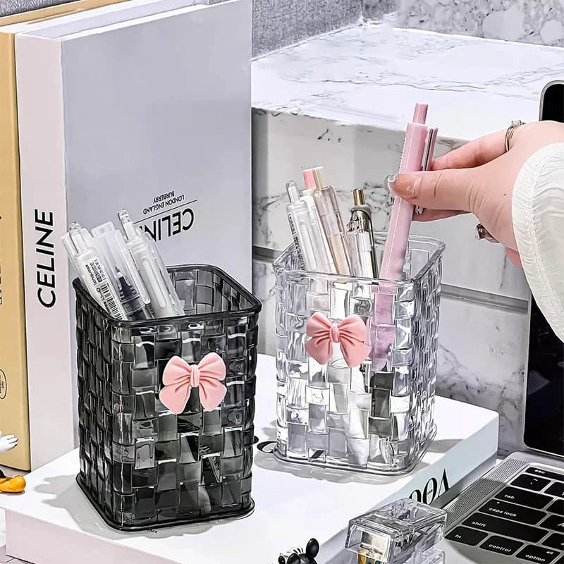 Desktop Pen Holder With Bow Decoration