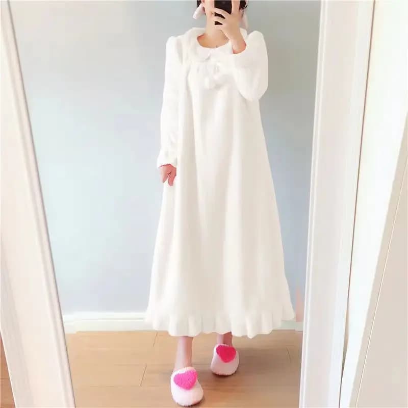 Women's Thick Flannel Long Sleeve Nightgown