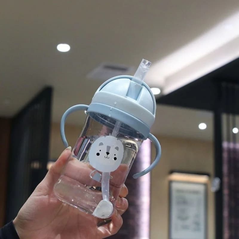 Sippy Cup with Straw and Gravity Ball
