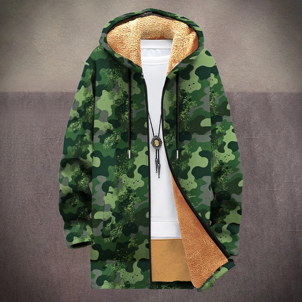 Camouflage Fleece-Lined Hooded Jacket