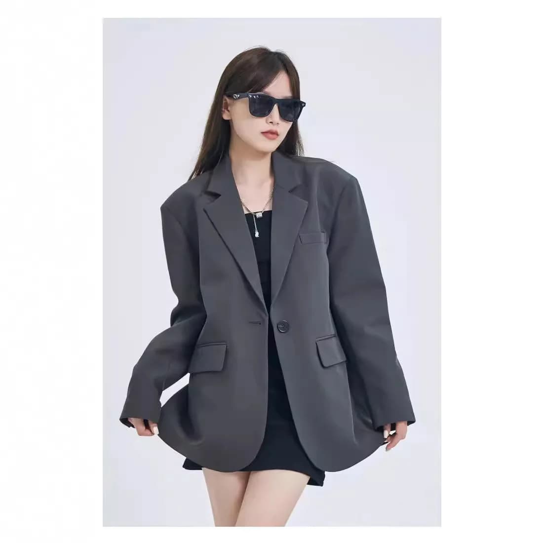 Women's Single Button Lapel Blazer