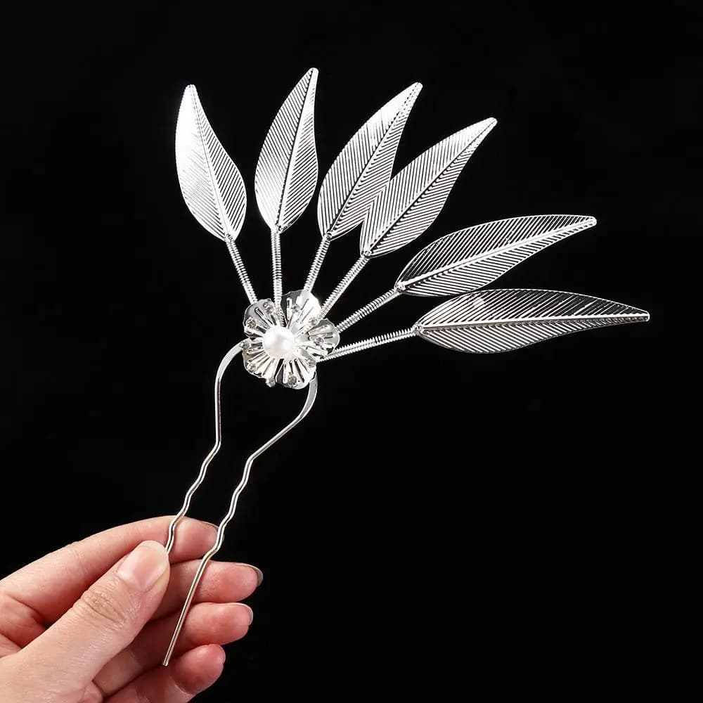 Hair Accessories Leaf Flower Girl Hair Accessories Metal Hair Sticks Thai Headdress Ancient Style Headwear U Shape Hairpin