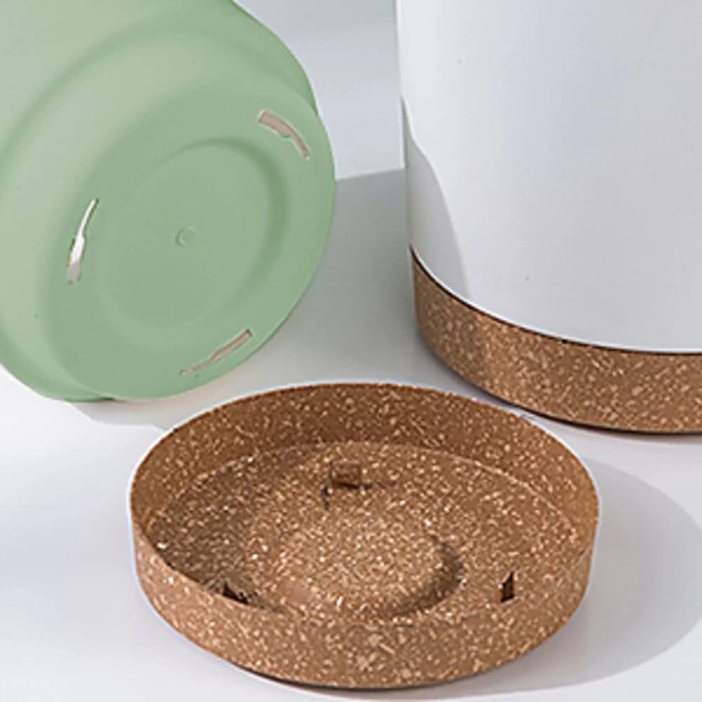Large Plastic Plant Pots with Drainage