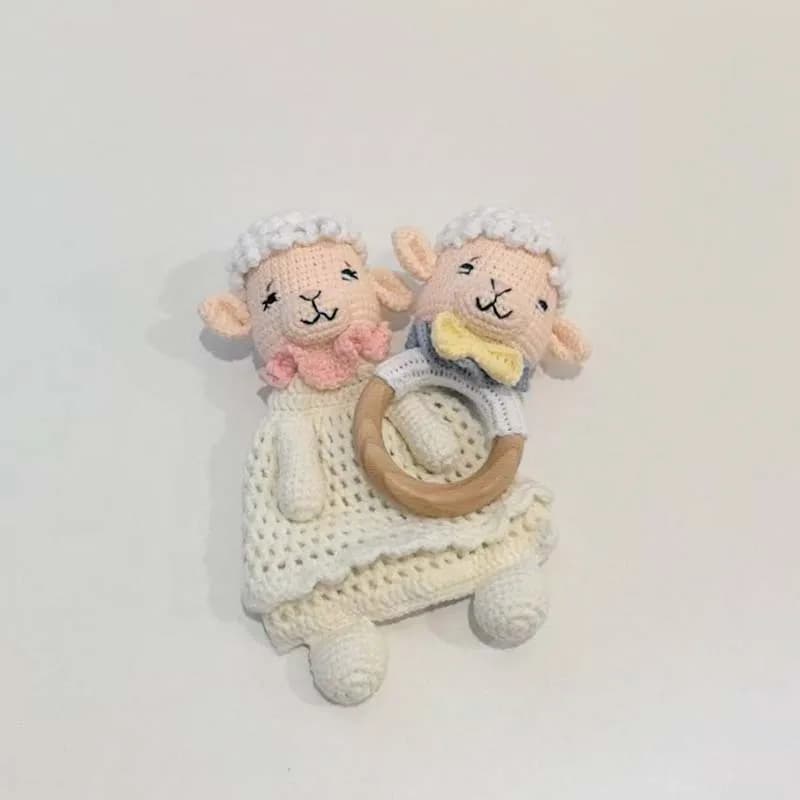 Baby Security Blanket Towel Feeding Bib Soft Towel Cotton Burping Cloth Infant Shower Gift Knitted Lovely Animal Rattle Sleep To