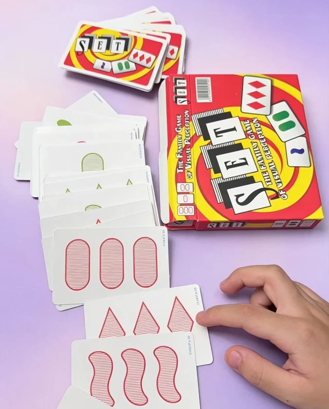 Visual Perception Card Game for Family Party