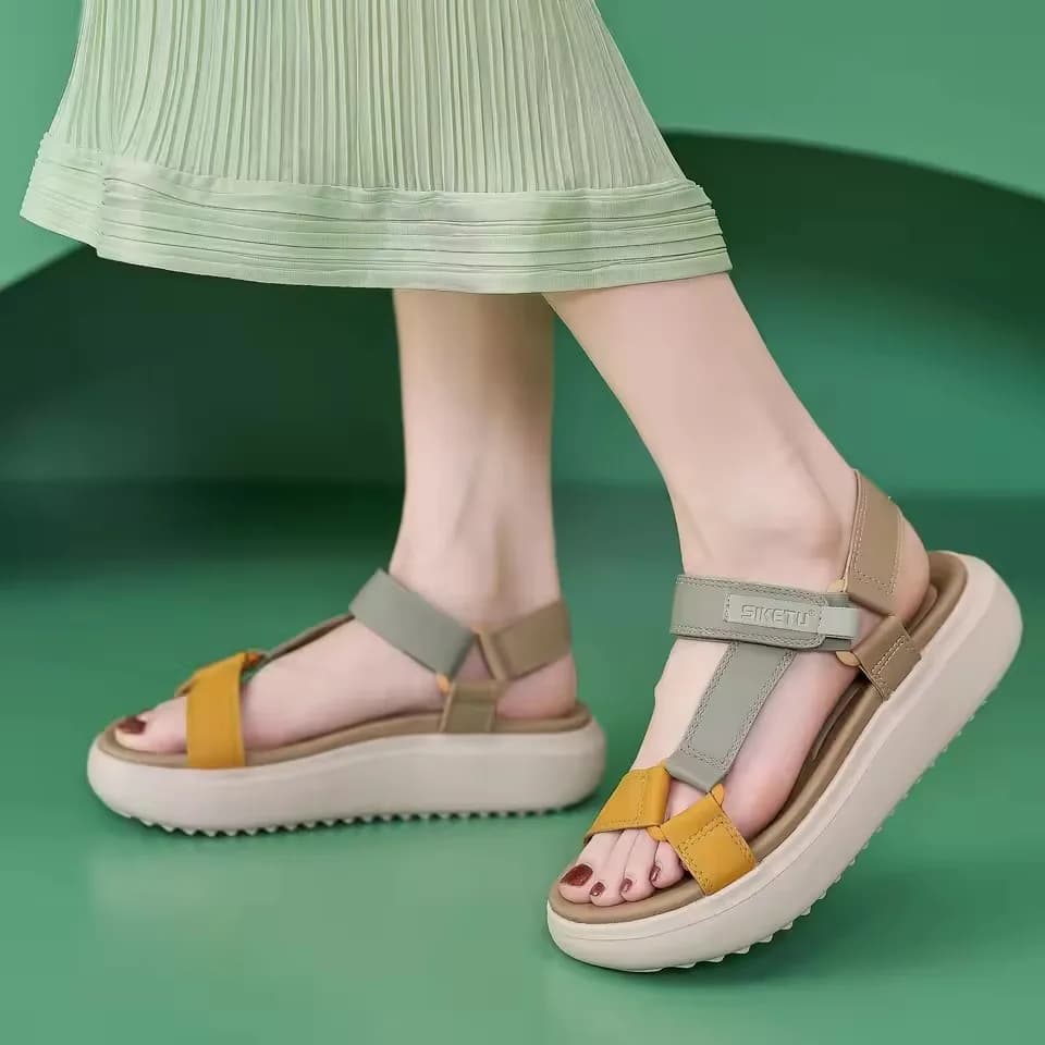 Women's Lightweight Platform Sandals