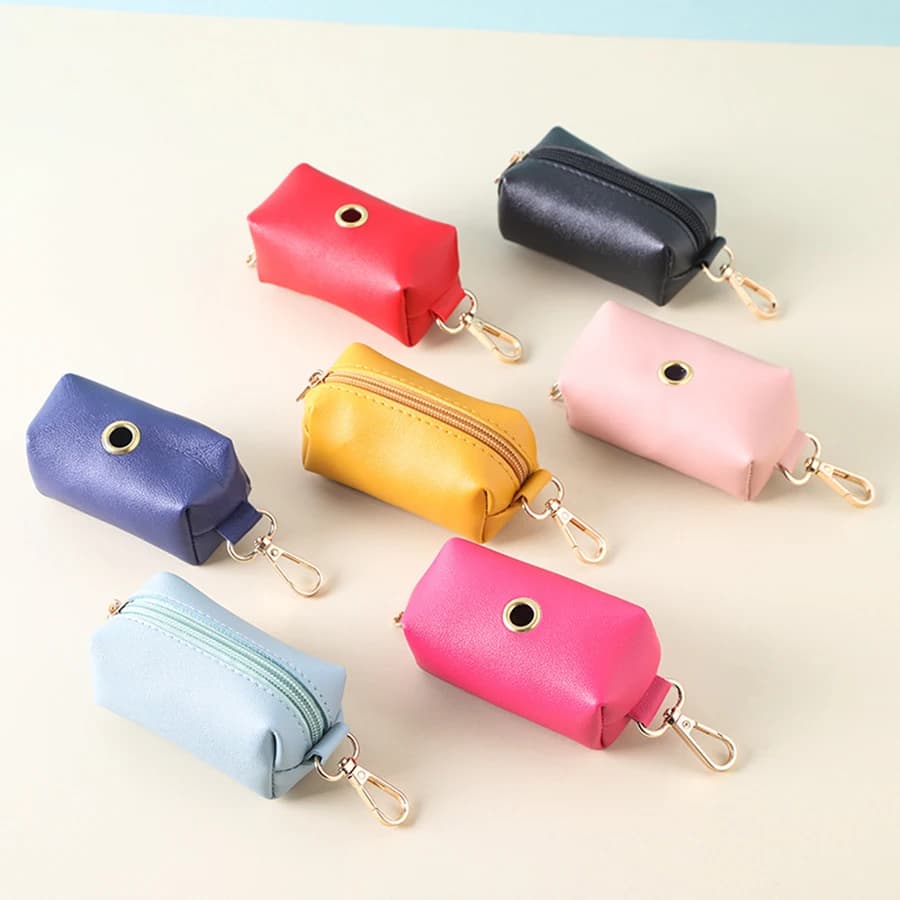 Pet poop bag dispenser dog garbage bag bag PU leather outdoor portable dog walking poop collection box