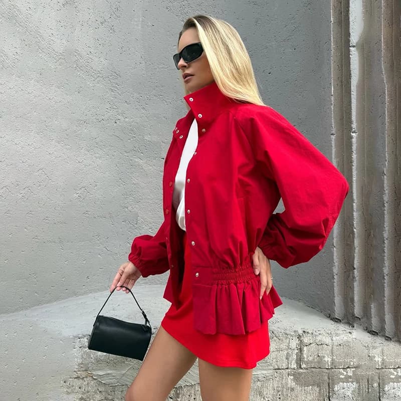 Casual Sporty Jacket with Red Collar
