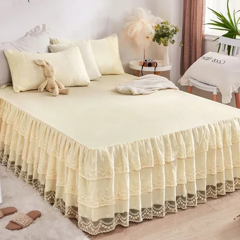 Three Layer Gauze Lace Bed Cover with Ruffled Edge