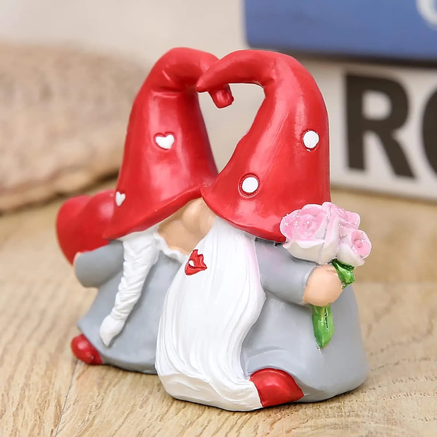 Valentines Day Gifts Valentine Gnomes for Valentines Day Decoration Home Ornaments Table Resin Decor Gifts (Flower Heart)