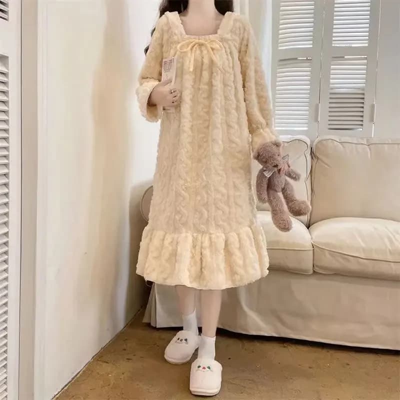 Thick Coral Fleece Long Sleeve Nightgown