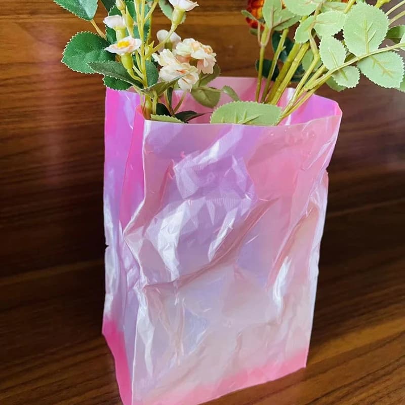 Modern Elegant Flower Vase Unusual Shape