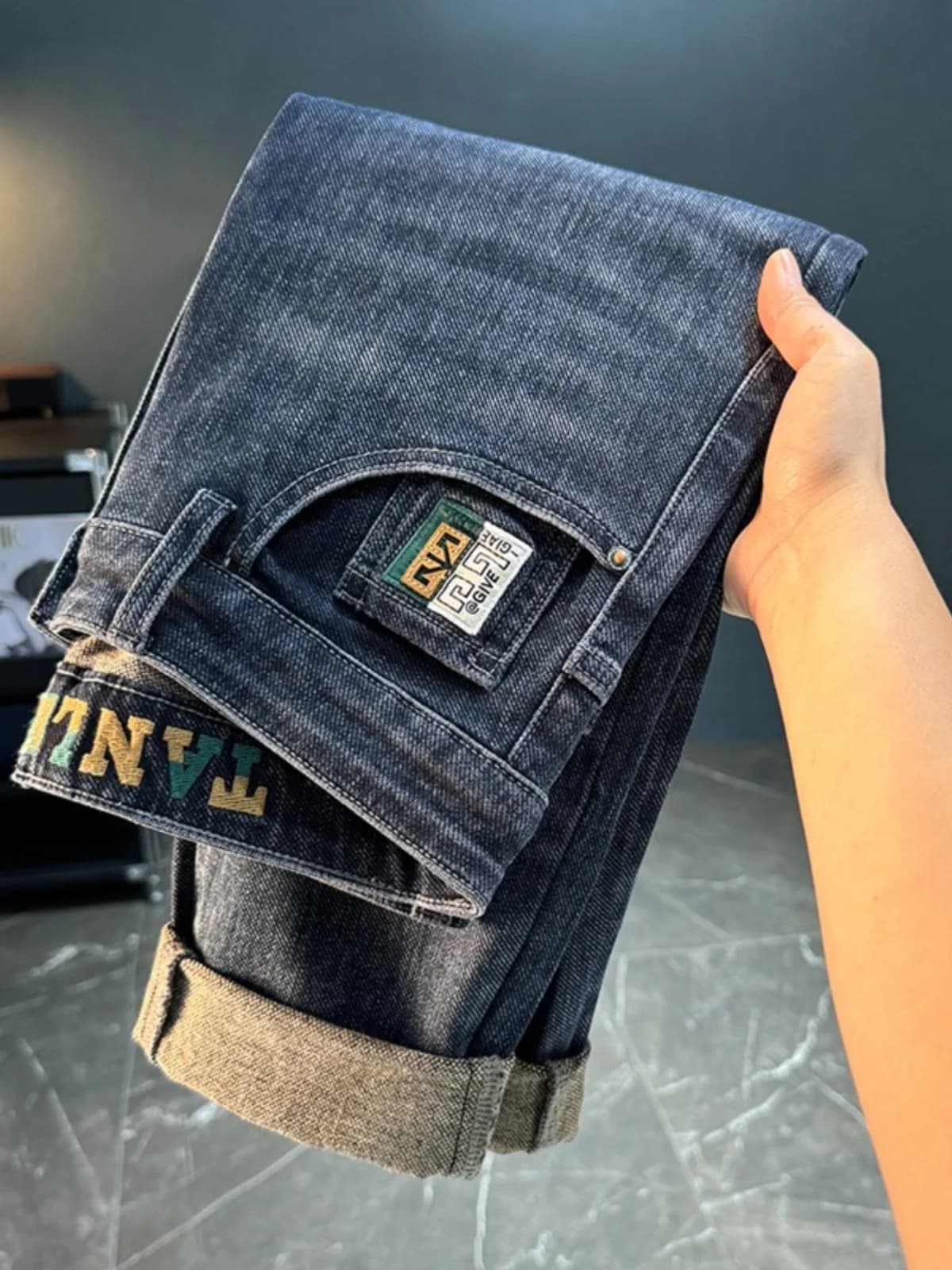 Embroidered Straight Leg Stretch Jeans