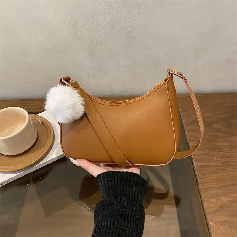 Fashionable And Trendy Solid-color Handbag, Simple And New Small Square Bag, Stylish And High-quality Single-shoulder Armpit Bag