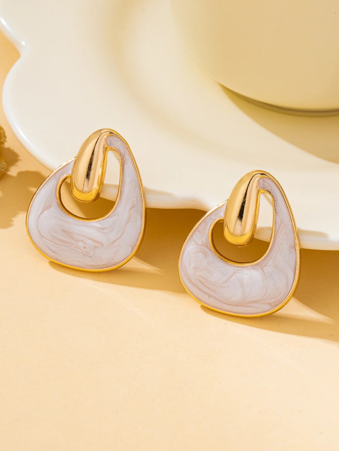Women's Simple Enamel Stud Earrings