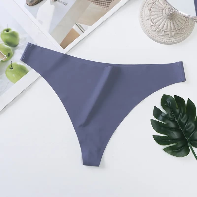 Seamless Ice Silk Thong Underwear
