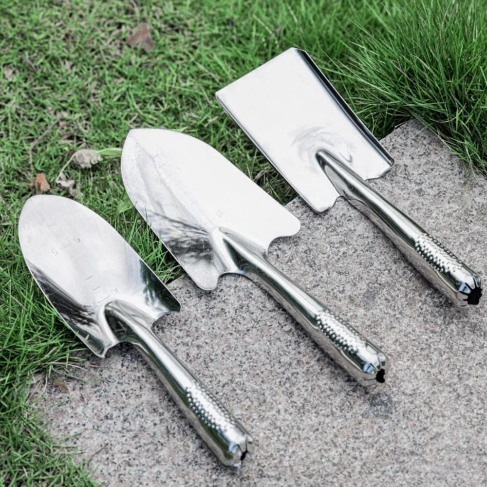 Heavy Duty Garden Trowel with Ergonomic Grip
