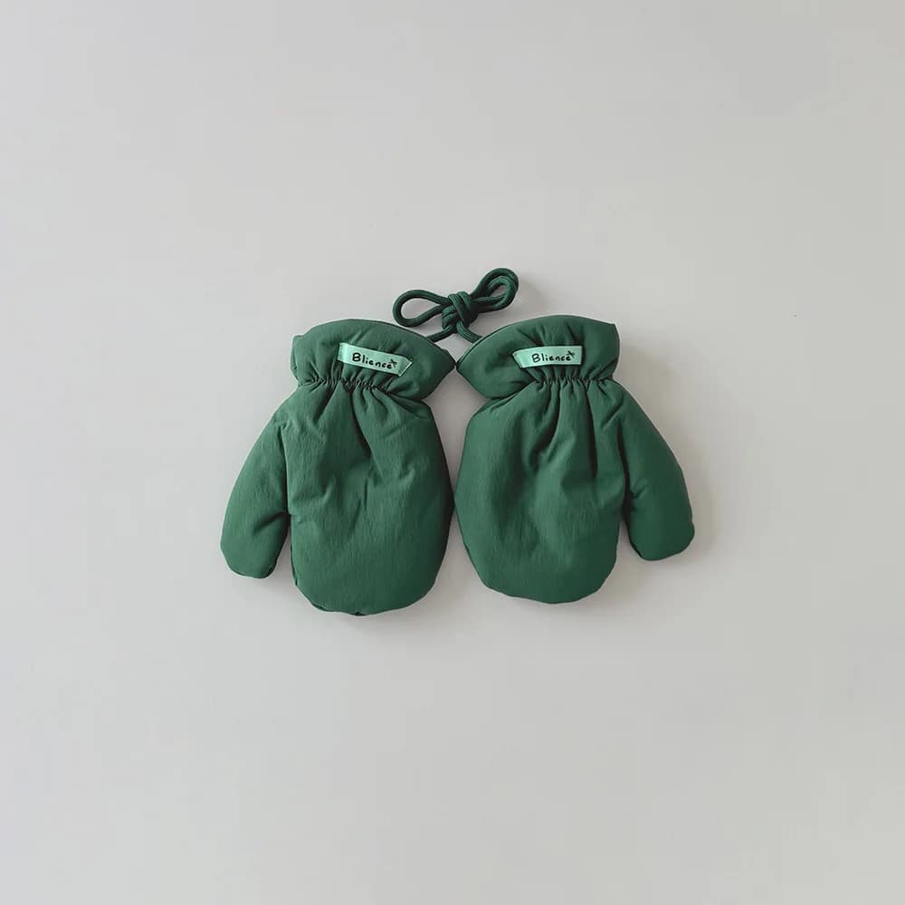 Kids Winter Waterproof Mittens with Lanyard