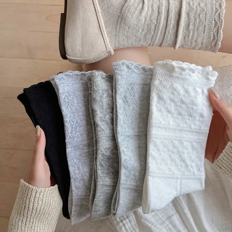 Women's White Cotton Lace Casual Socks
