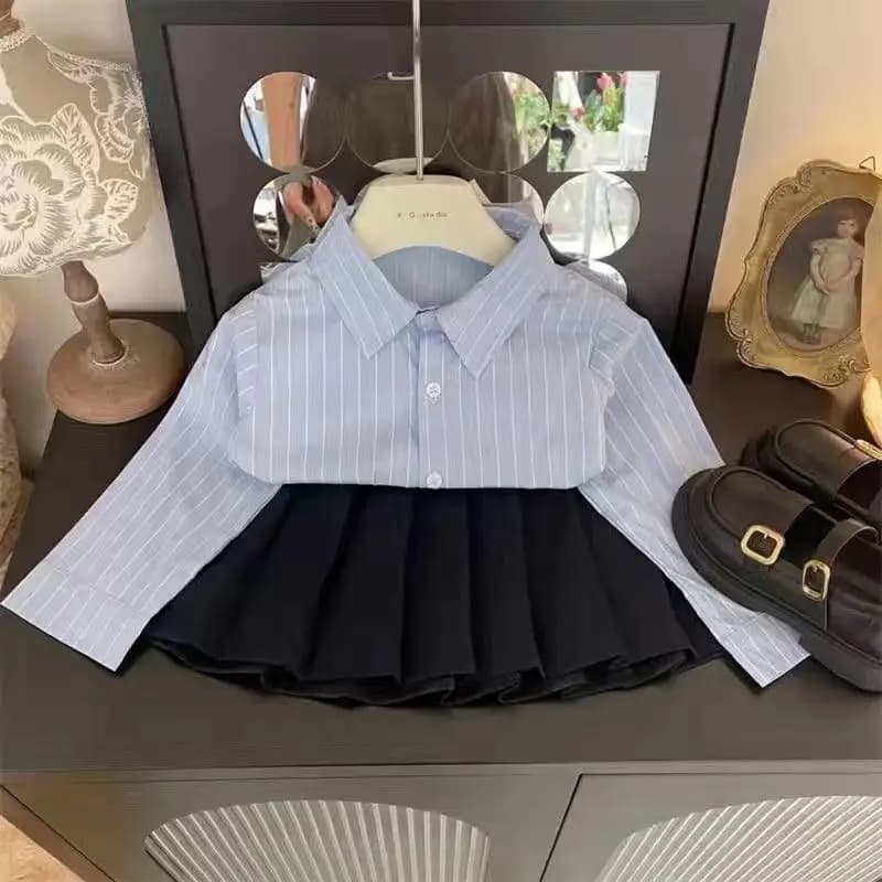 clothes set 2 / 18M