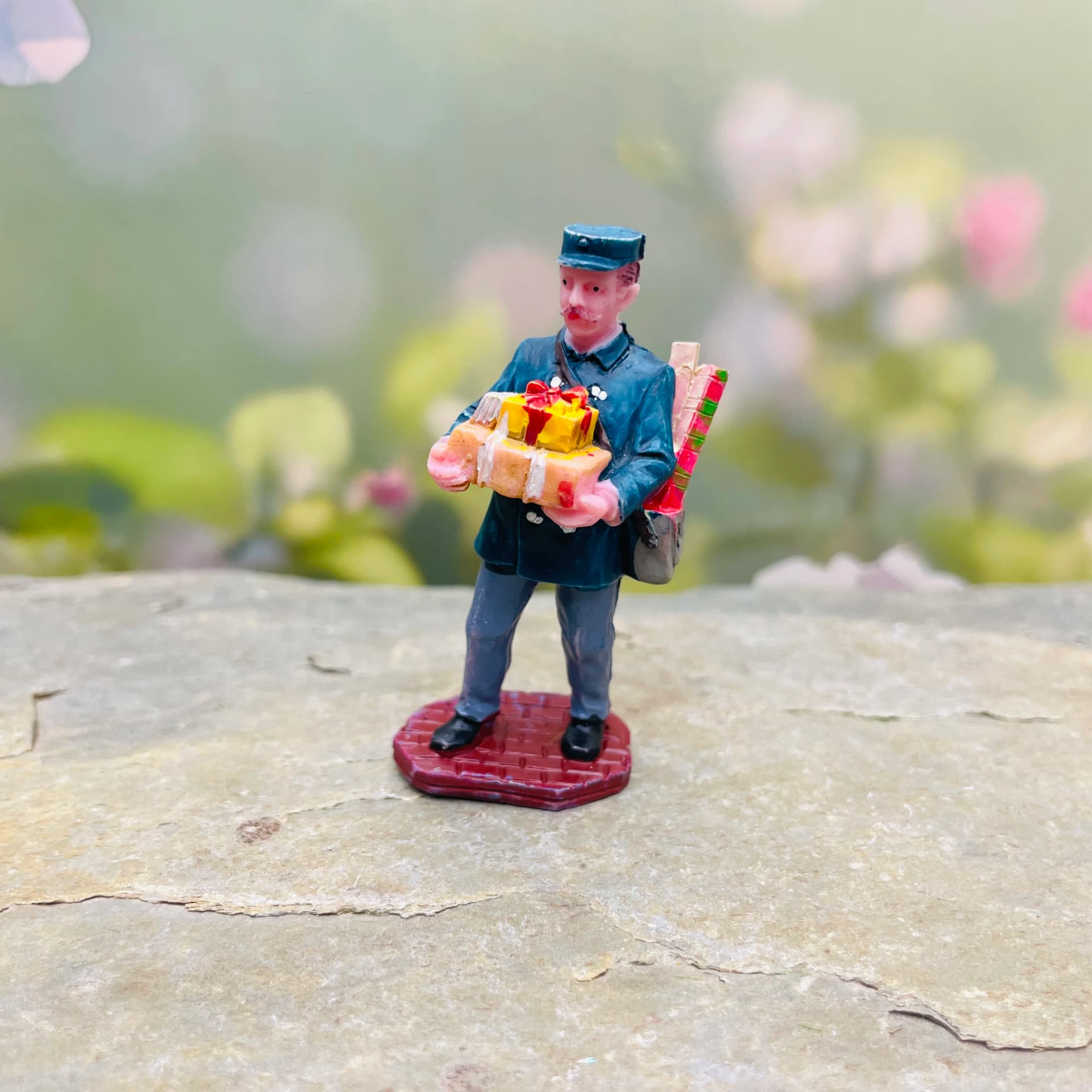 Handmade Decorative Ornaments