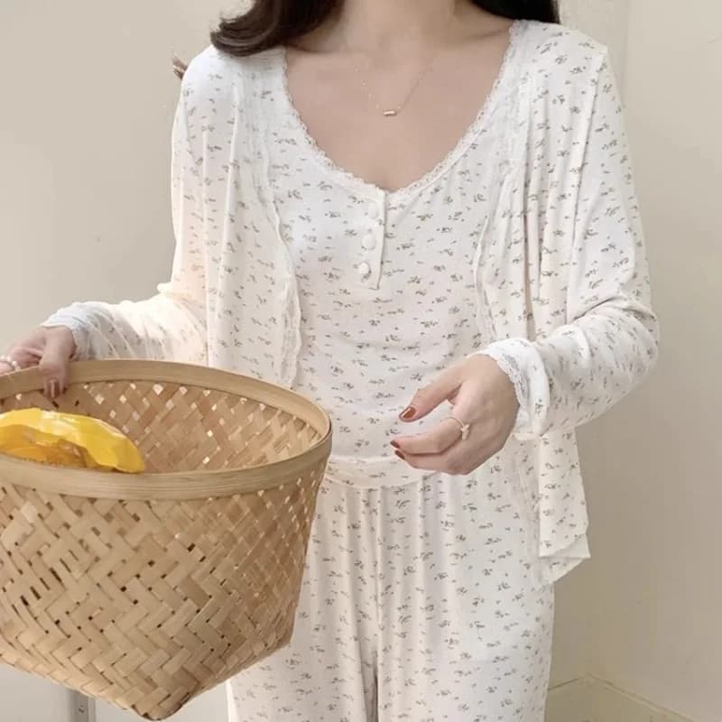 Women's Floral Lace Three-Piece Pajama Set