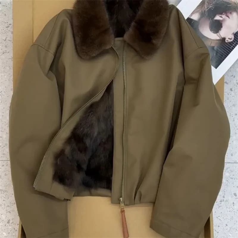 Women's Thickened Lambswool Winter Coat