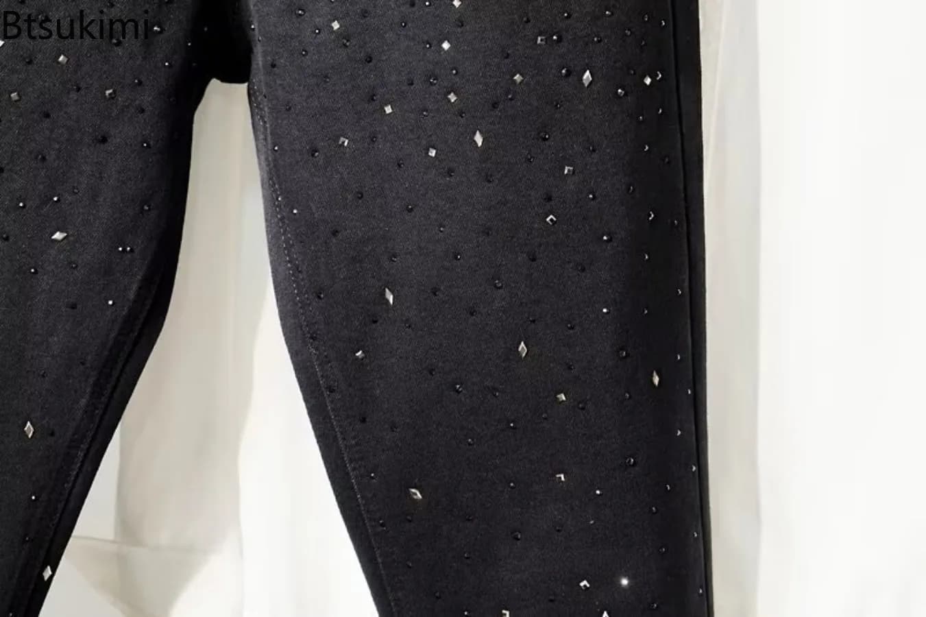 Men's Black Diamond Star Embellished Jeans
