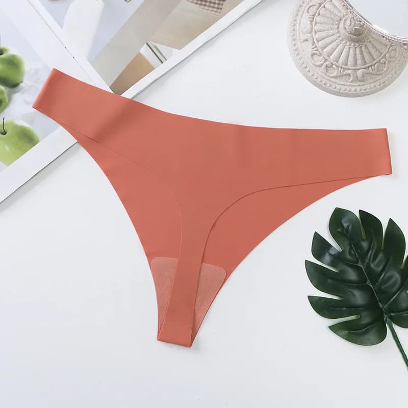 Seamless Ice Silk Thong Underwear