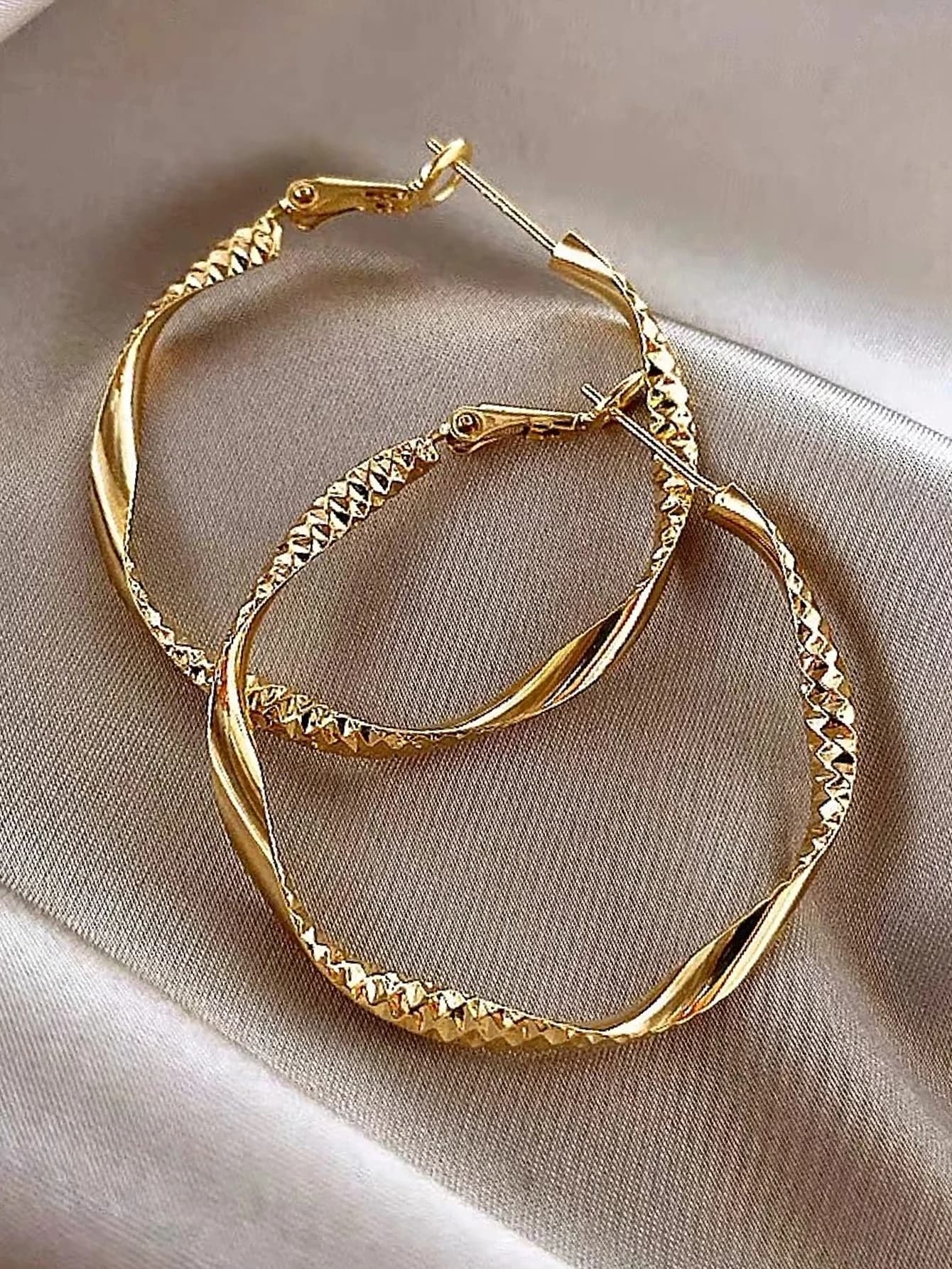 Elegant Silky Finish Drop Earrings