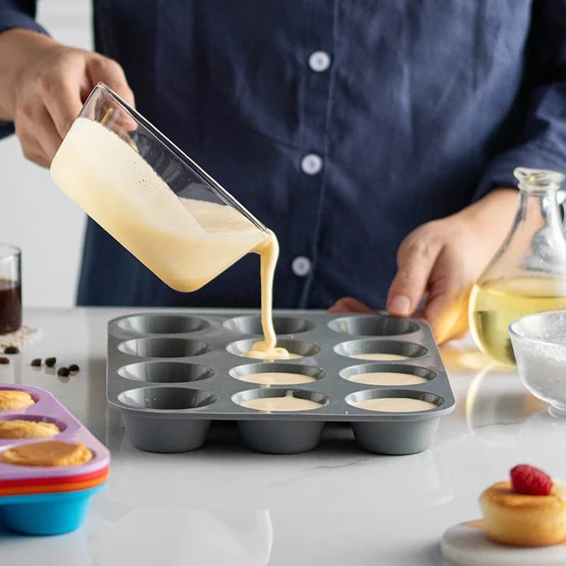 Silicone 12-Hole Baking Mold For Chocolate Cupcakes