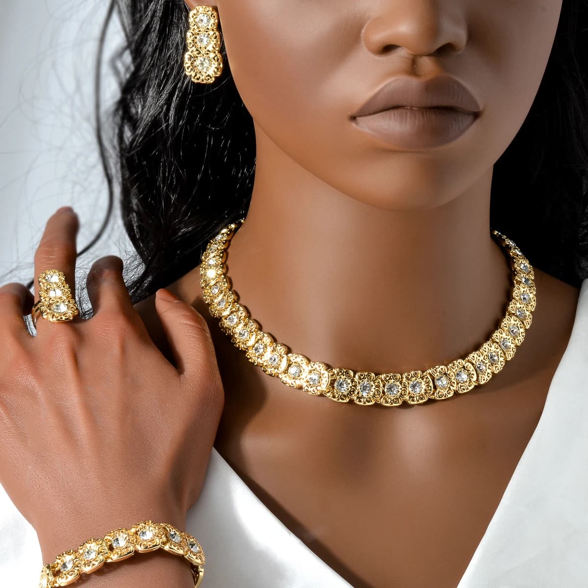 Gold-Plated Bridal Jewelry Set with Zircon
