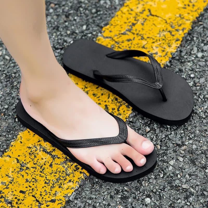 Casual Lightweight Flip Flops for Men and Women