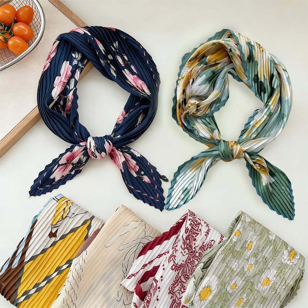 Fold Square Scarf Women Spring Summer Fashion Bandanas Bag Hat Head Hair Shawl Wraps Elegant Lightweight Luxury Hair Accessories