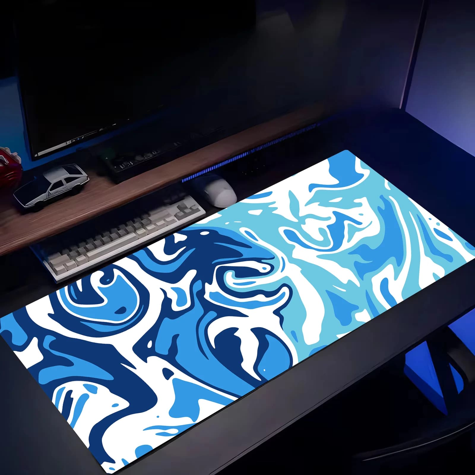 Large Gaming Mouse Pad with Non-Slip Base