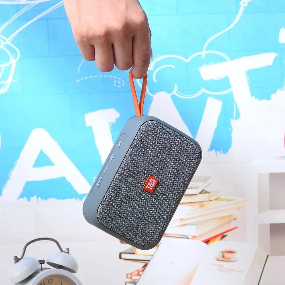 Portable Wireless Bluetooth Speaker with FM Radio