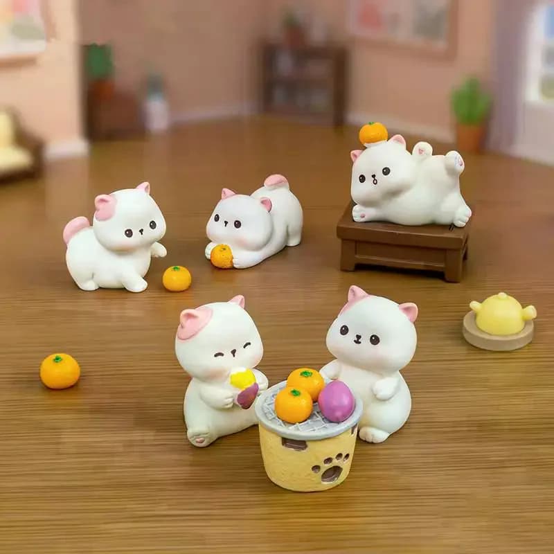 Cartoon Cat Resin Figurine