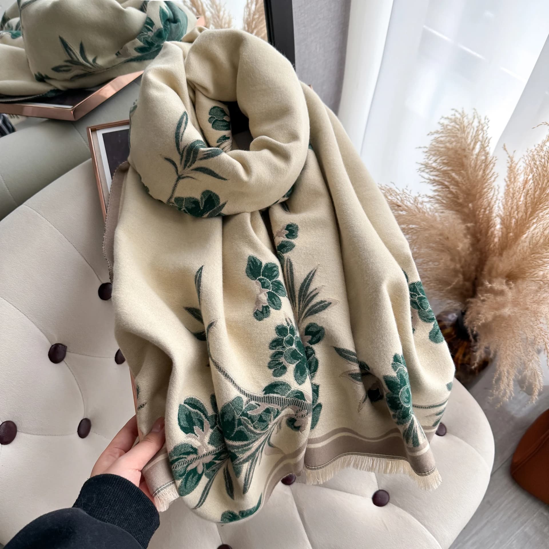 Vintage Floral Pashmina Shawl Wrap