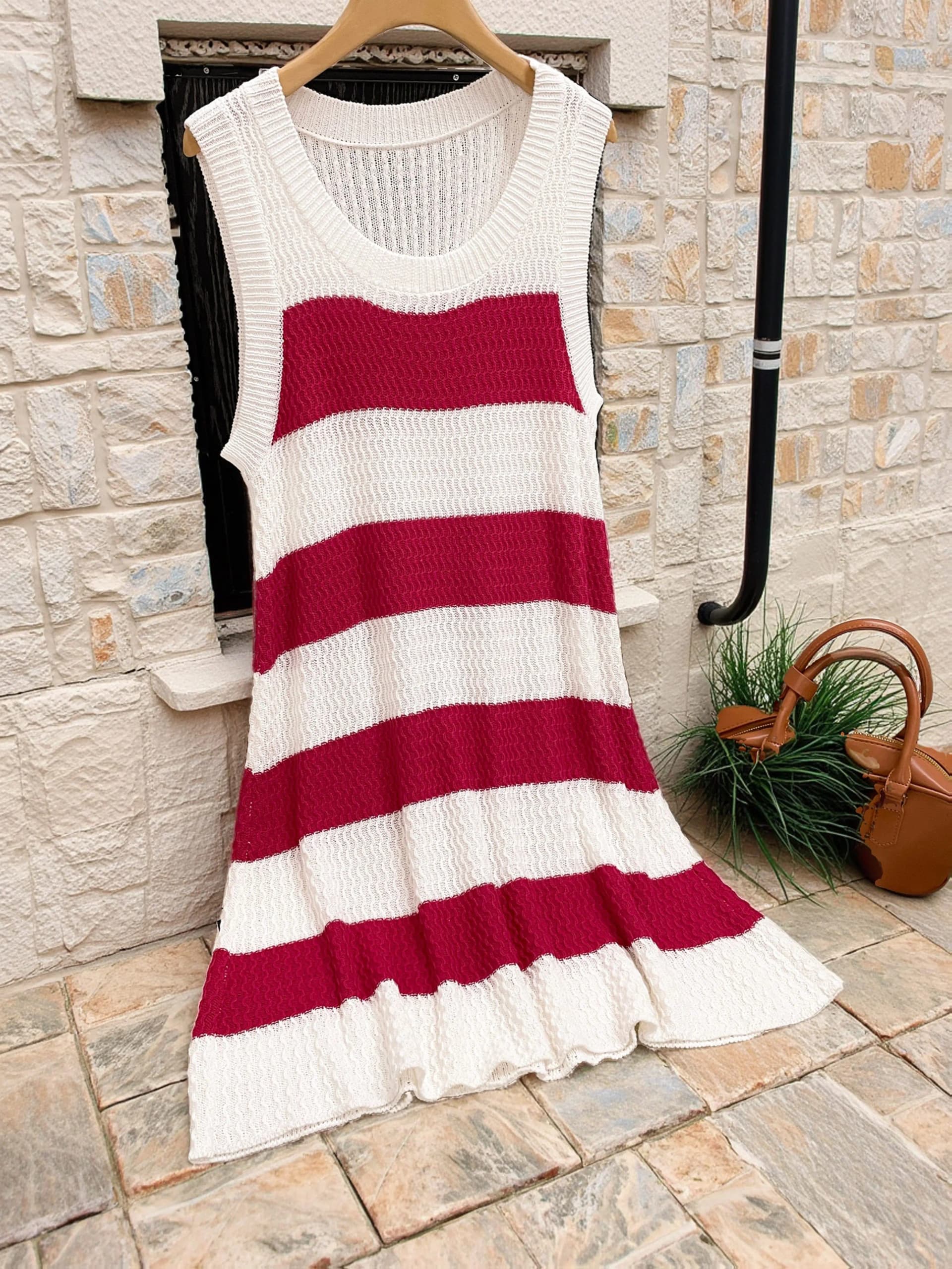 Women'S Fashion 2026 Spring Summer French Chic Casual Street Style Knitted Color Block Striped Versatile Simple Sweater Dress.